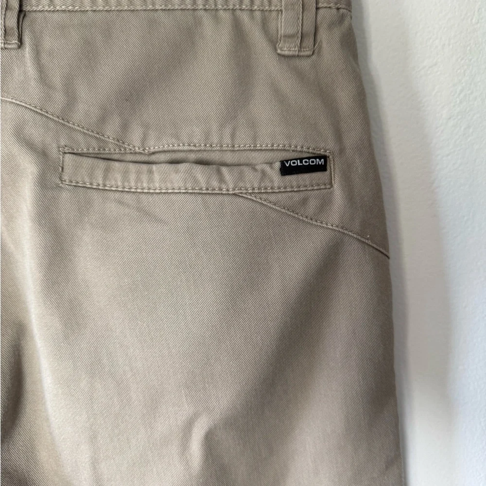 Volcom Men's Khaki‎ Chinos